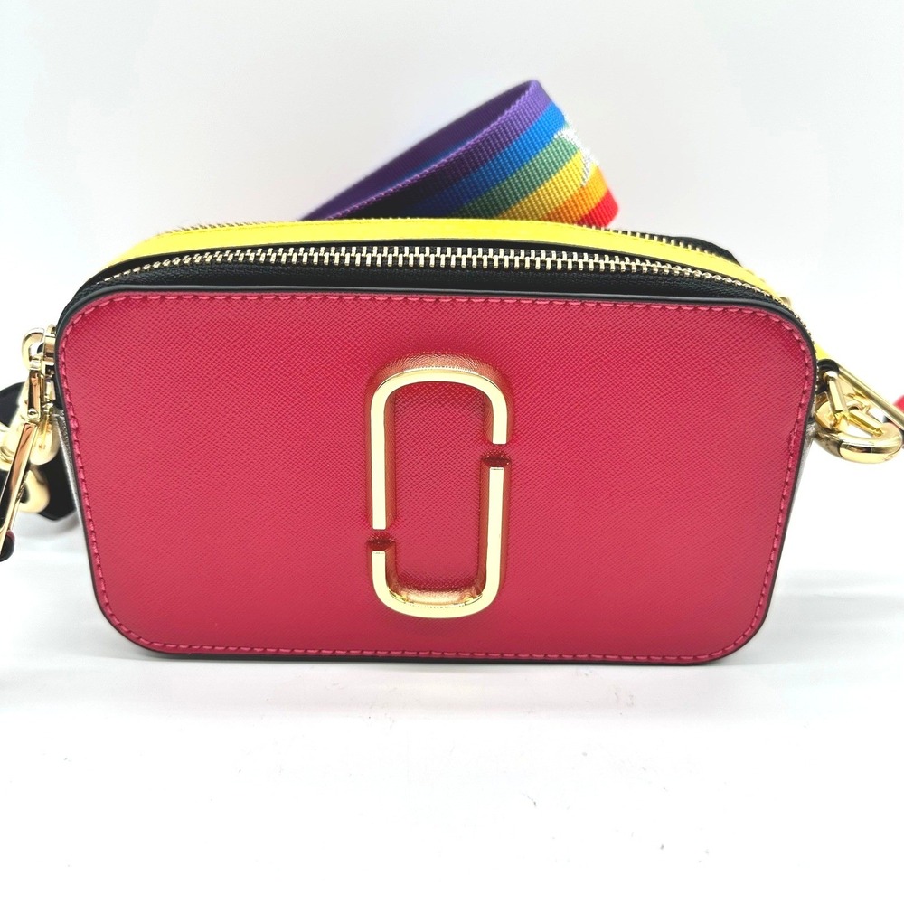NWOT Marc Jacobs Saffiano Snapshot Camera Bag Red Rainbow Star Strap Crossbody